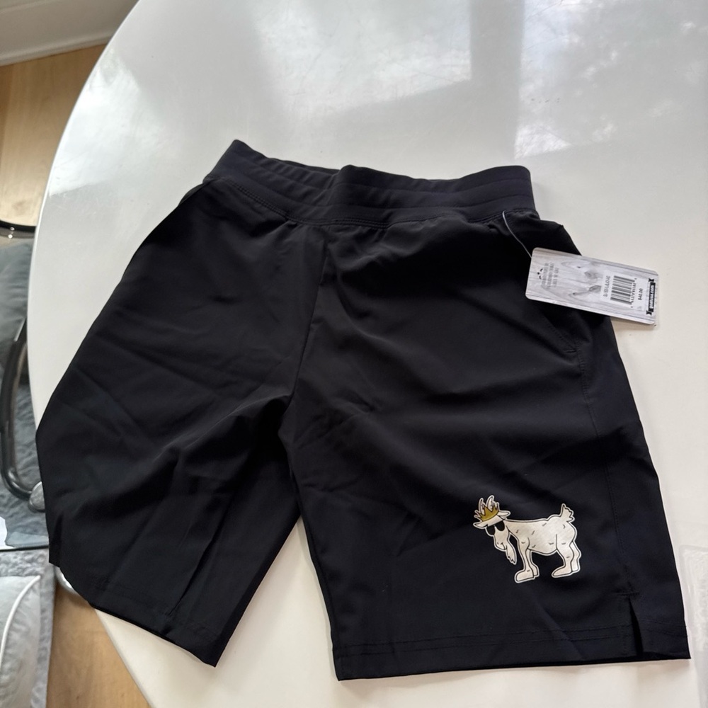 Black Goat USA Apparel Boys Black Athletic Shorts Large